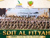 89 Siswa SDIT Al Fityah Pekanbaru Angkatan ke-23 Resmi Dilepas dalam Prosesi Khotmul Qur'an dan Haflah Takhrij